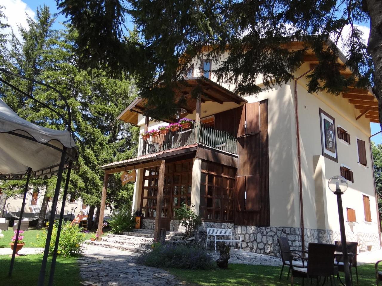 Villa Dei Pini Pescasseroli Eksteriør bilde